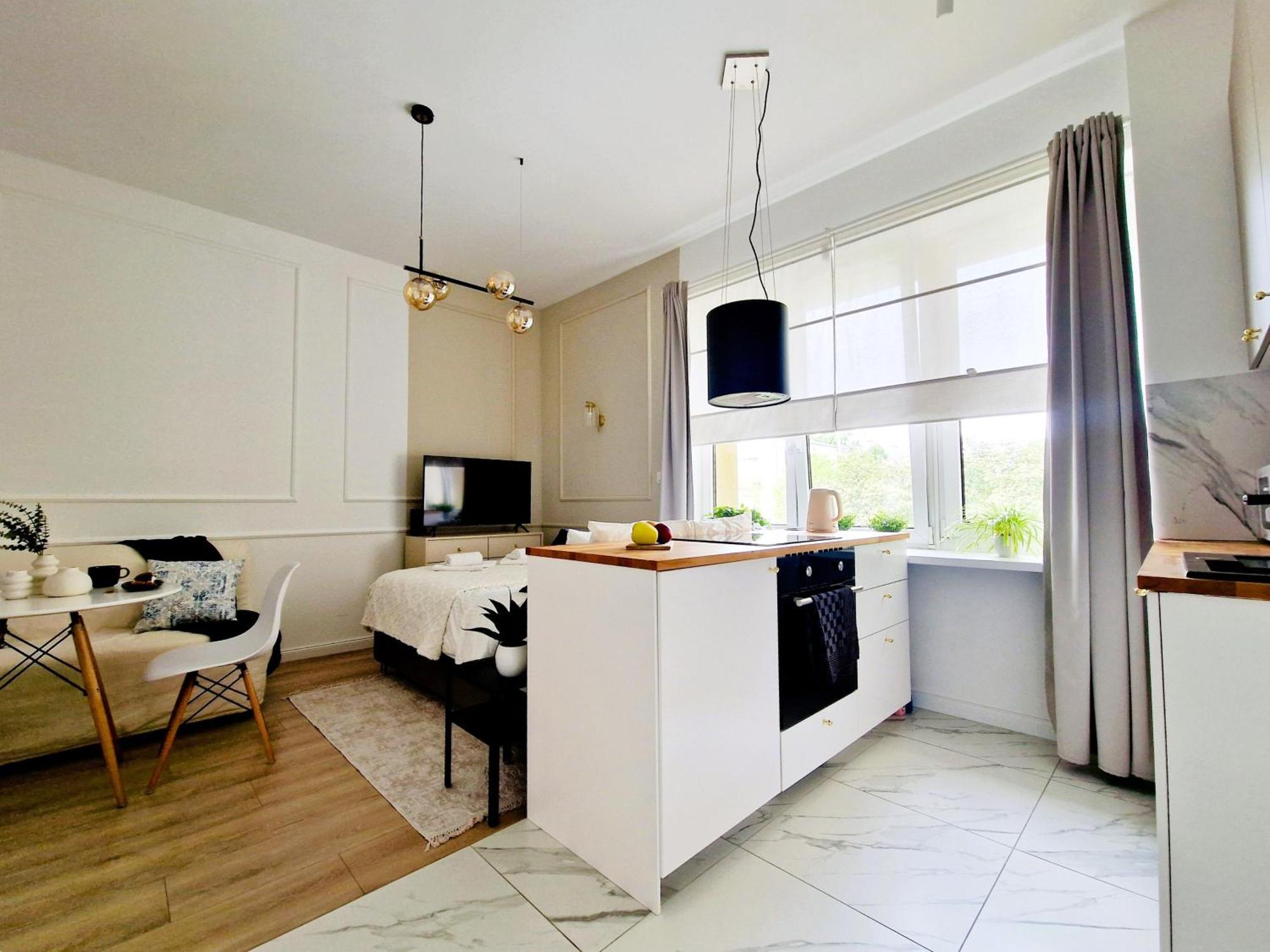 J&W Apartments Grojecka Glam Flat Varsóvia Exterior foto